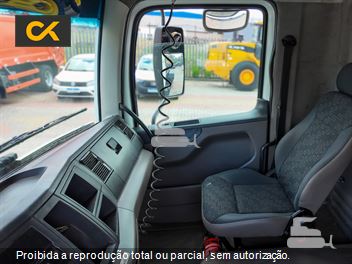 Caminhão Volkswagen 24-280 E Constellation 6x2 2p (Diesel)(E5)
