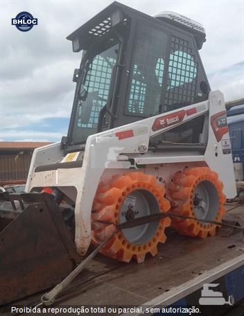 Mini-Carregadeira Bobcat S70