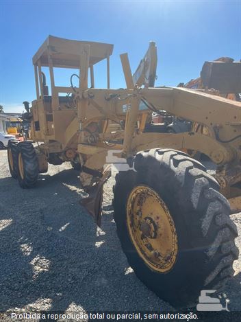 Motoniveladora Huber Warco 130M
