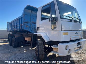 Caminhão Ford CARGO 1617 3-Eixos 2p (diesel)