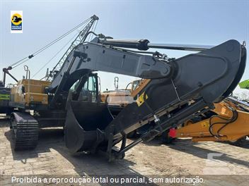 Escavadeira Volvo EC380DL