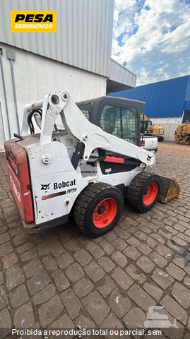 Mini-Carregadeira Bobcat S570