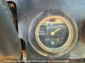 Pá Carregadeira New Holland 12B
