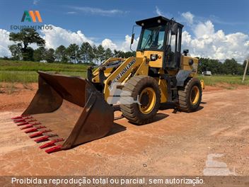 Pá Carregadeira New Holland 12B