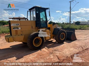 Pá Carregadeira New Holland 12B