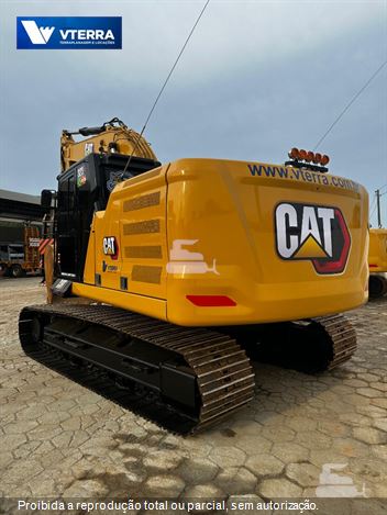 Escavadeira Caterpillar 323