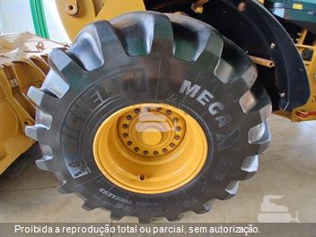 Pá Carregadeira Caterpillar 938K