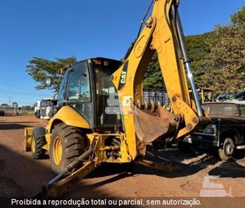 Retro Escavadeira Caterpillar 416E