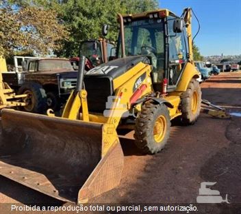 Retro Escavadeira Caterpillar 416E