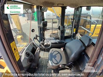 Pá Carregadeira John Deere 724K