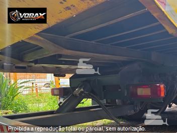 Caminhão Volvo VM 330 8x2 2p (Diesel) (E5)