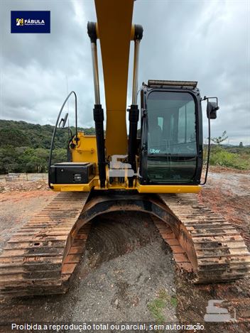 Escavadeira Caterpillar 312D2L