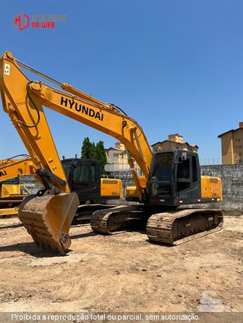 Escavadeira Hyundai R210LC-7