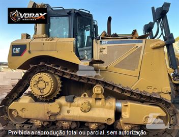 Trator de Esteira Caterpillar D8T