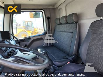 Caminhão Volkswagen 15-190 E Constellation 2p (Diesel)(E5)