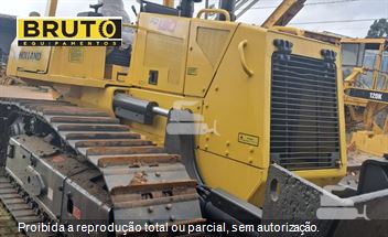 Trator de Esteira New Holland D130
