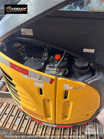 Mini-Escavadeira Yanmar Vio35
