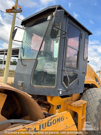 Rolo Compactador LiuGong 612H