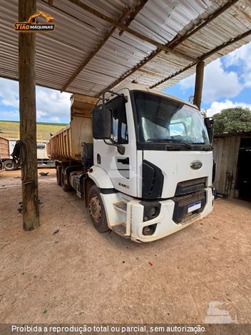 Caminhão Ford CARGO 2429 E 6X2 Turbo 2p (diesel)(E5)