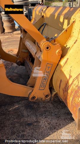 Pá Carregadeira Case W20E