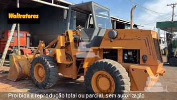 Pá Carregadeira Case W20E