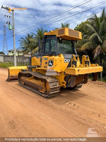 Trator de Esteira John Deere 700J-II