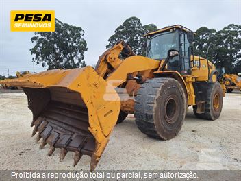 Pá Carregadeira Caterpillar 966L