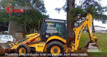 Retro Escavadeira New Holland B95B