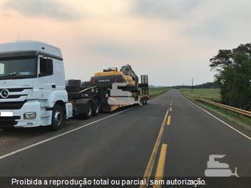Caminhão Mercedes-Benz Axor 2644 S/LS 6x4 2p (Diesel) (E5)