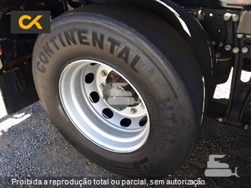 Caminhão Mercedes-Benz Axor 2533 6x2 2p (Diesel) (E5)