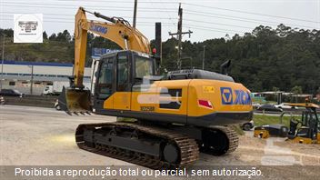 Escavadeira XCMG XE225BR