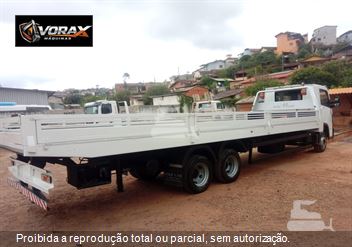 Caminhão Volkswagen 13-180 E Constellation 3-Eixos 2p (Diesel)
