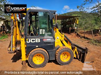 Mini-Retroescavadeira JCB 1CX