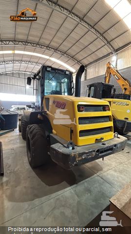 Pá Carregadeira New Holland W130