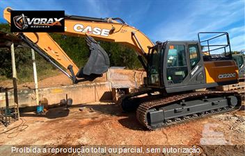 Escavadeira Case CX220C