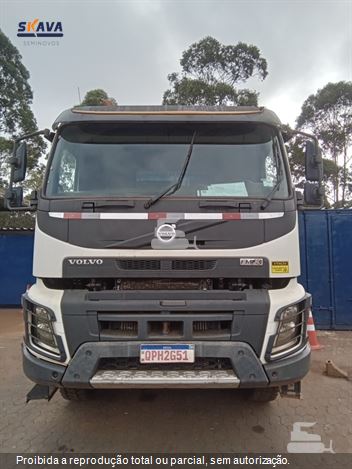Caminhão Volvo FMX 460 6x4 2p (Diesel) (E5)