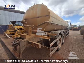 Caminhão Mercedes-Benz Axor 3131 6x4 2p (diesel)(E5)