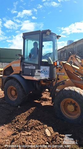 Pá Carregadeira Case 321E series 3