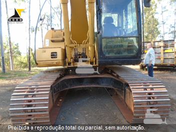 Escavadeira Caterpillar 315CL
