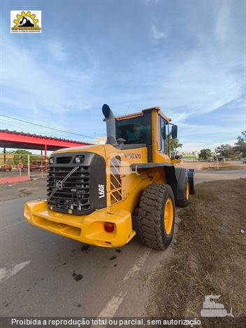 Pá Carregadeira Volvo L60F