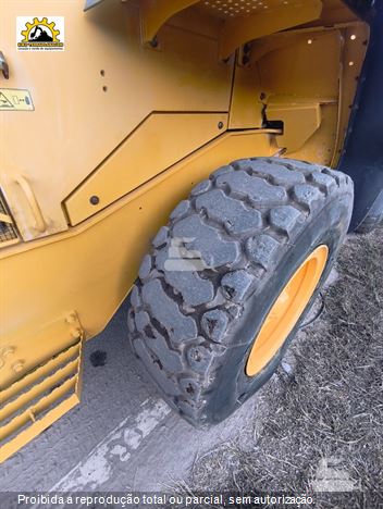 Pá Carregadeira Volvo L60F