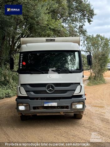 Caminhão Mercedes-Benz Axor 2831 6x4 2p (diesel)