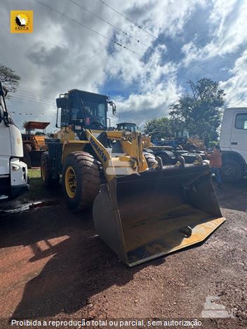 Pá Carregadeira Komatsu WA200