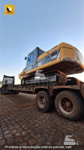 Escavadeira Caterpillar 320D