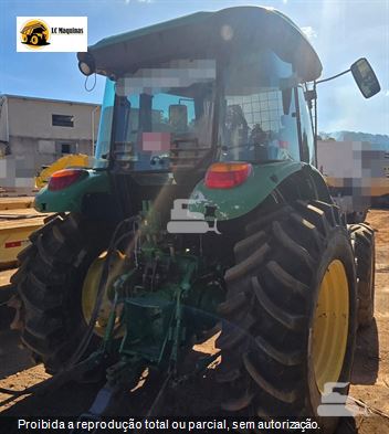 Trator Agrícola John Deere 5090E