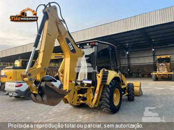 Retro Escavadeira Caterpillar 416F2