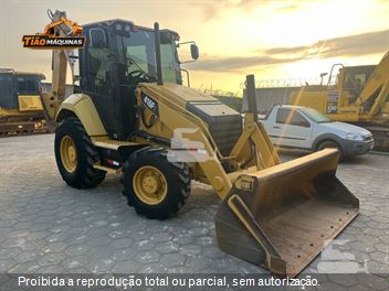 Retro Escavadeira Caterpillar 416F2