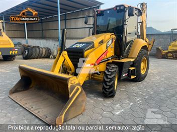 Retro Escavadeira Caterpillar 416F2