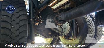 Caminhão Mercedes-Benz Axor 3131 6x4 2p (diesel)(E5)