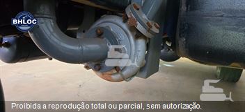 Caminhão Mercedes-Benz Axor 3131 6x4 2p (diesel)(E5)